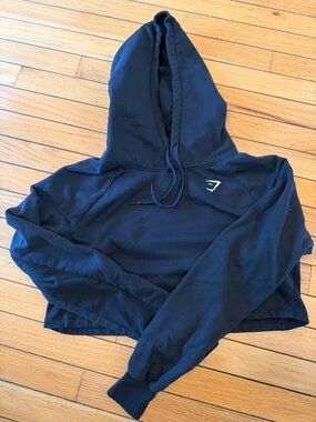 Gymshark Black Hooded Cropped Sweatshirt size Medium